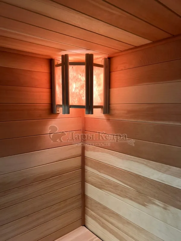 Одноместная прямая финская «Элит» сауна кабина из кедра и липы с электрокаменкой